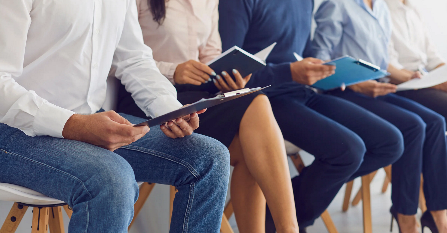 The 6 roles you would you need to fill to match the services delivered by an outsourced IT vendor